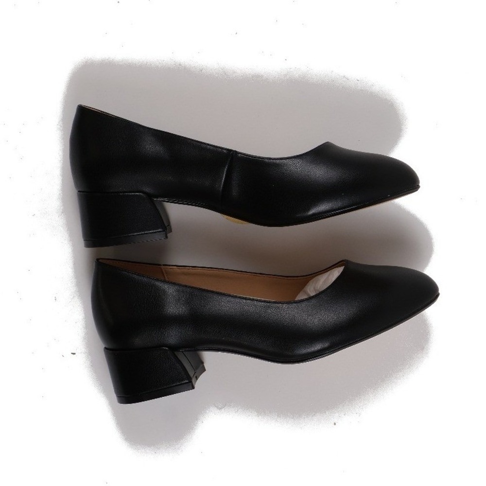 Journee Collection Pumps Kittie Black Solid 8.5 NEW